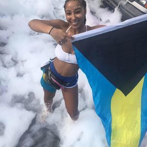 Meet your Posher, Jonisha